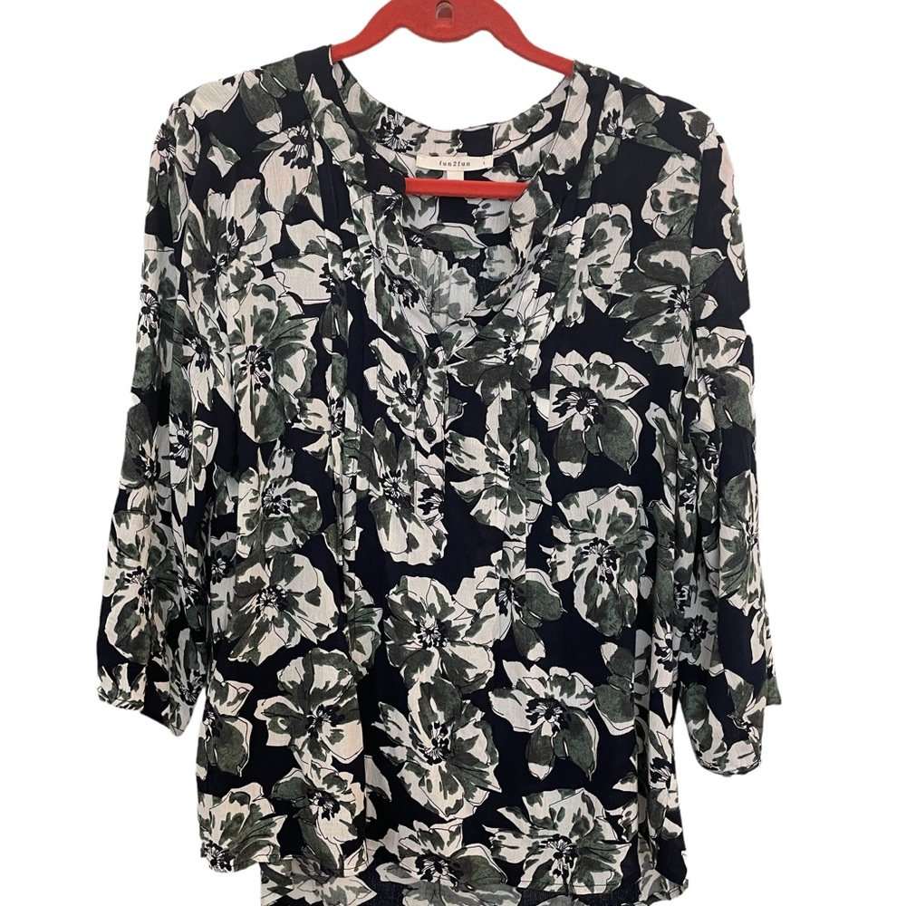 Fun2Fun Top From Stitch Fix L